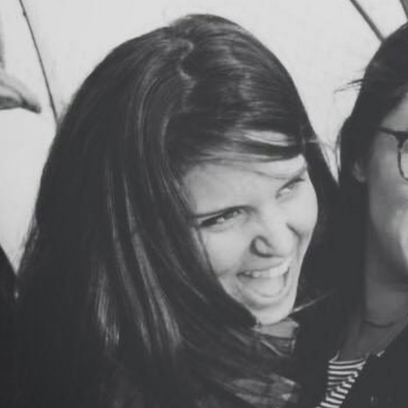 Meet your Posher, Ashley - Picture 1 of 1